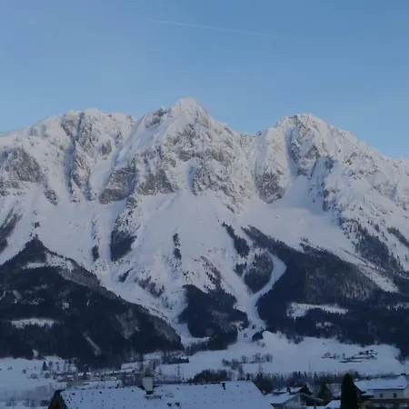 Grimming-panorama Apartman *